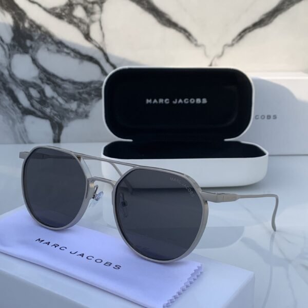 Branded Mj Metal Frame Silver Black Sunglasses (With Original Kit)