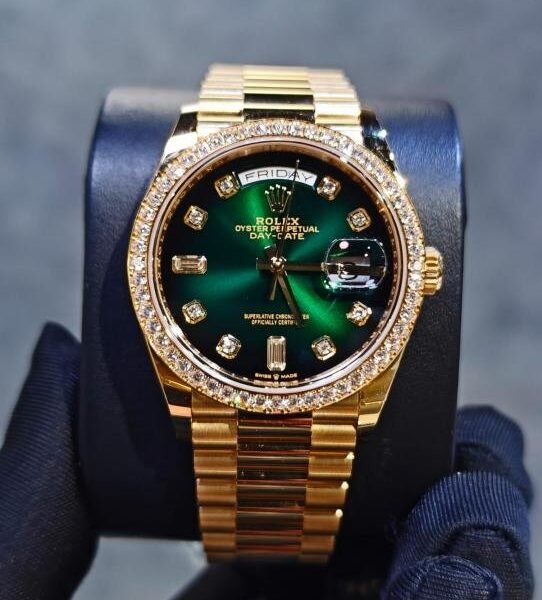 Rolex Oyster Perpetual Day Date Diamond Gold-Green