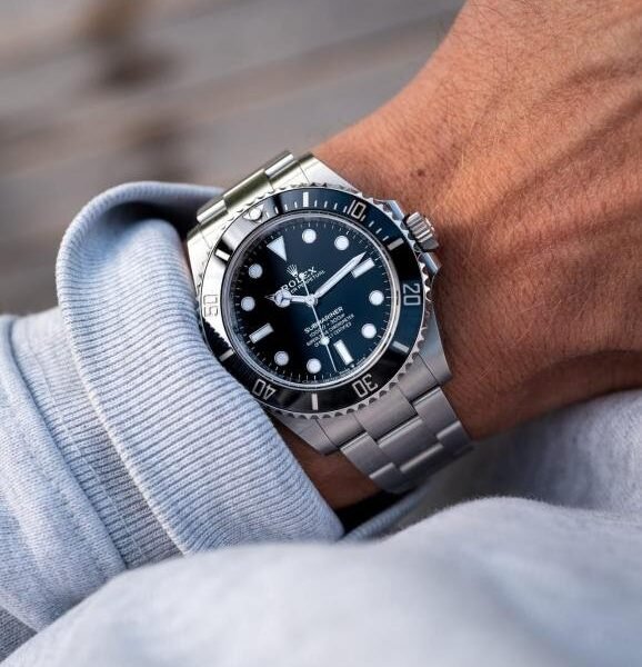 ROLEX SUBRAMINE SILVER CHAIN BLACK DIAL